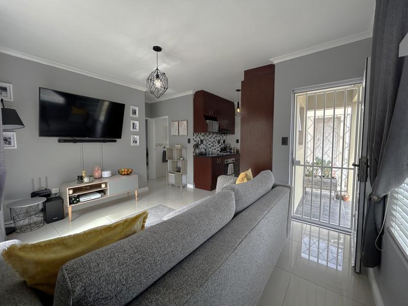 2 Bedroom Property for Sale in Costa Da Gama Western Cape